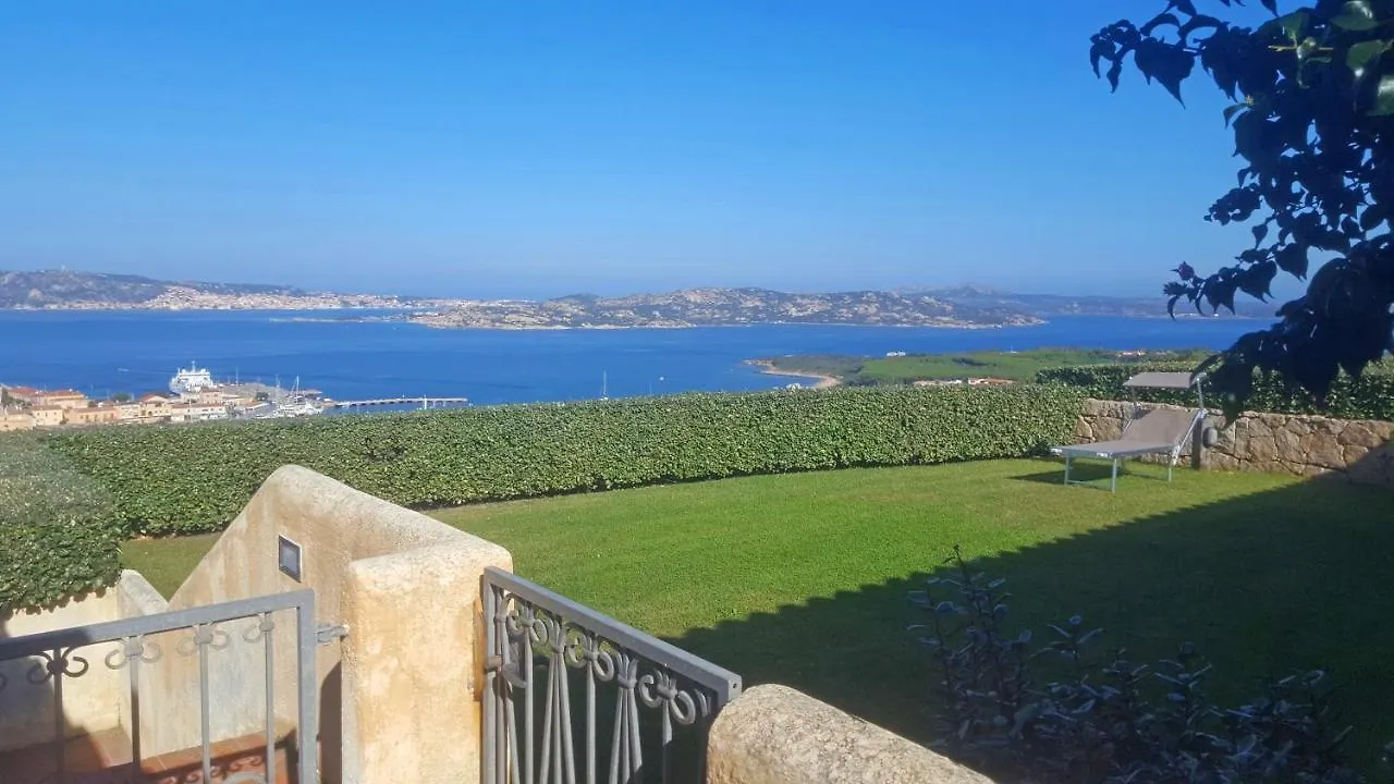 Villetta Liccia Palau 0*,  Italia