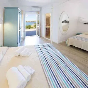 Hotel Grand, Palau